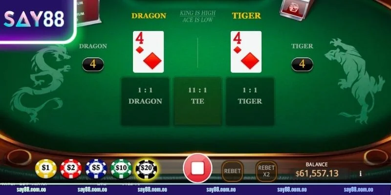 Tựa game Rồng Hổ tại Casino SAY88 hấp dẫn mọi người chơi tham gia.